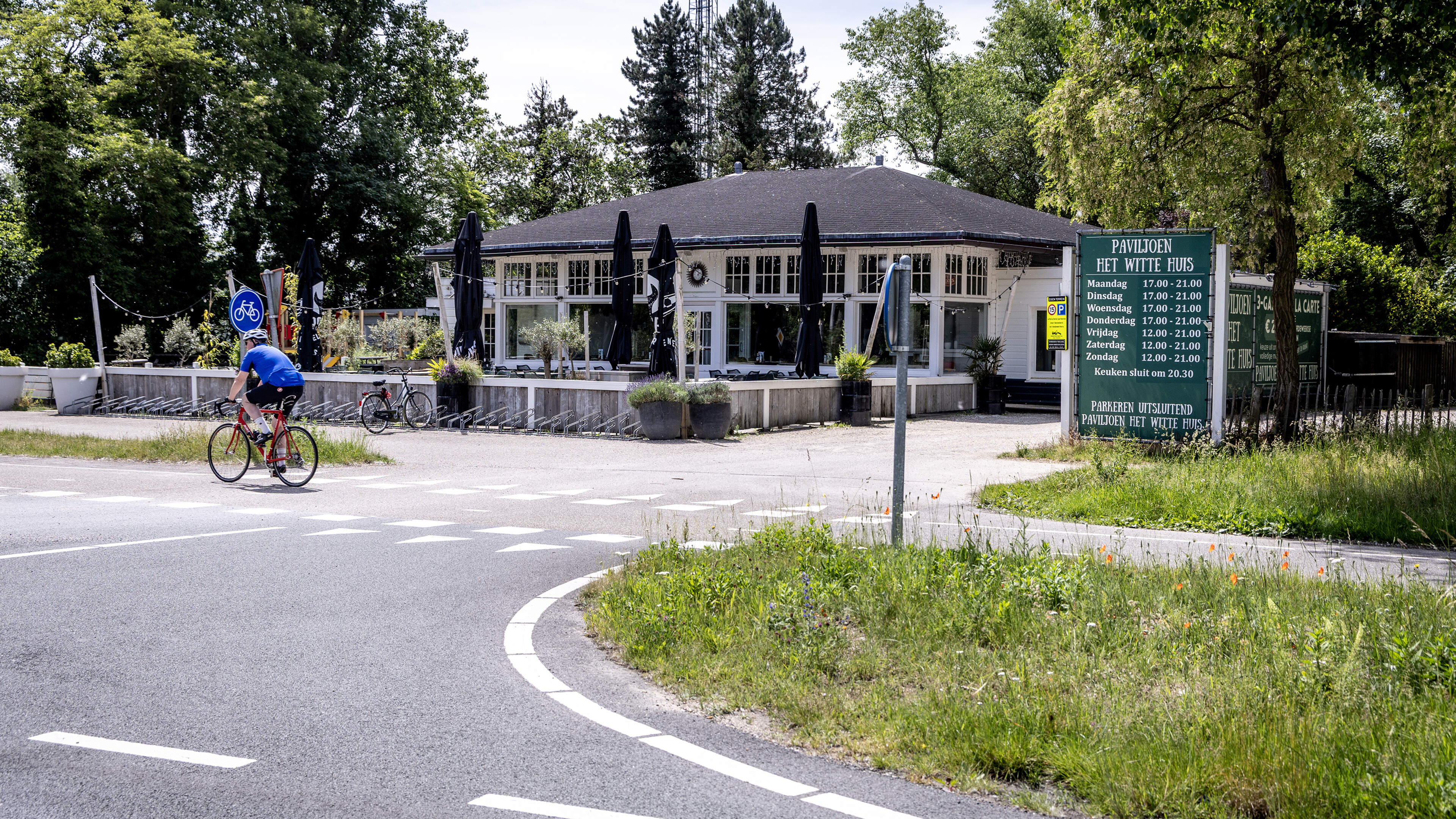 Lezers roepen op tot behoud van Paviljoen Het Witte Huis: ’Unieke plek mag niet verdwijnen’