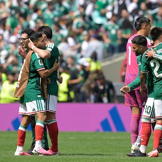 Mexico wint WK-opening in Mexico City Stadium van Zuid-Afrika