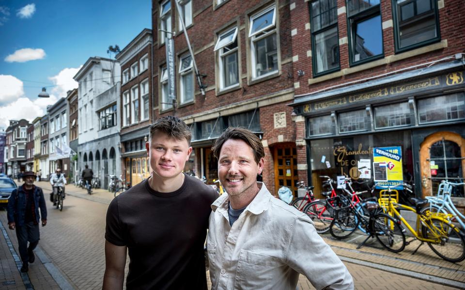 Eindelijk weer iets in het oude pand van Louis XV in Oude Kijk in Groningen. Bart (37) en Dani (23) openen nieuwe zaak