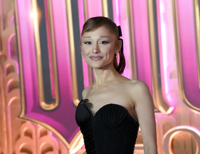 Ariana Grande niet eens met gebruik muziek in video van het Witte Huis: ‘Barbaarse onzin’