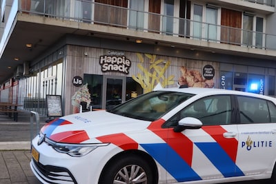 Overval met neppistool eindigt in frituurmandjes werpen: Mitchell (24) vlucht op één schoen
