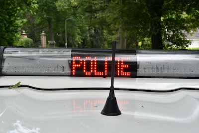 Automobilist (29) weigert alcohol- en drugstest na staandehouding op A50 bij Eindhoven, politie geeft 2 boetes