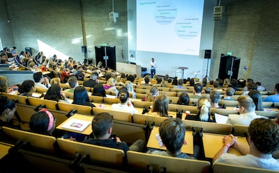Voor het eerst in twintig jaar minder internationale studenten in Nederland: ‘Geen toeval’