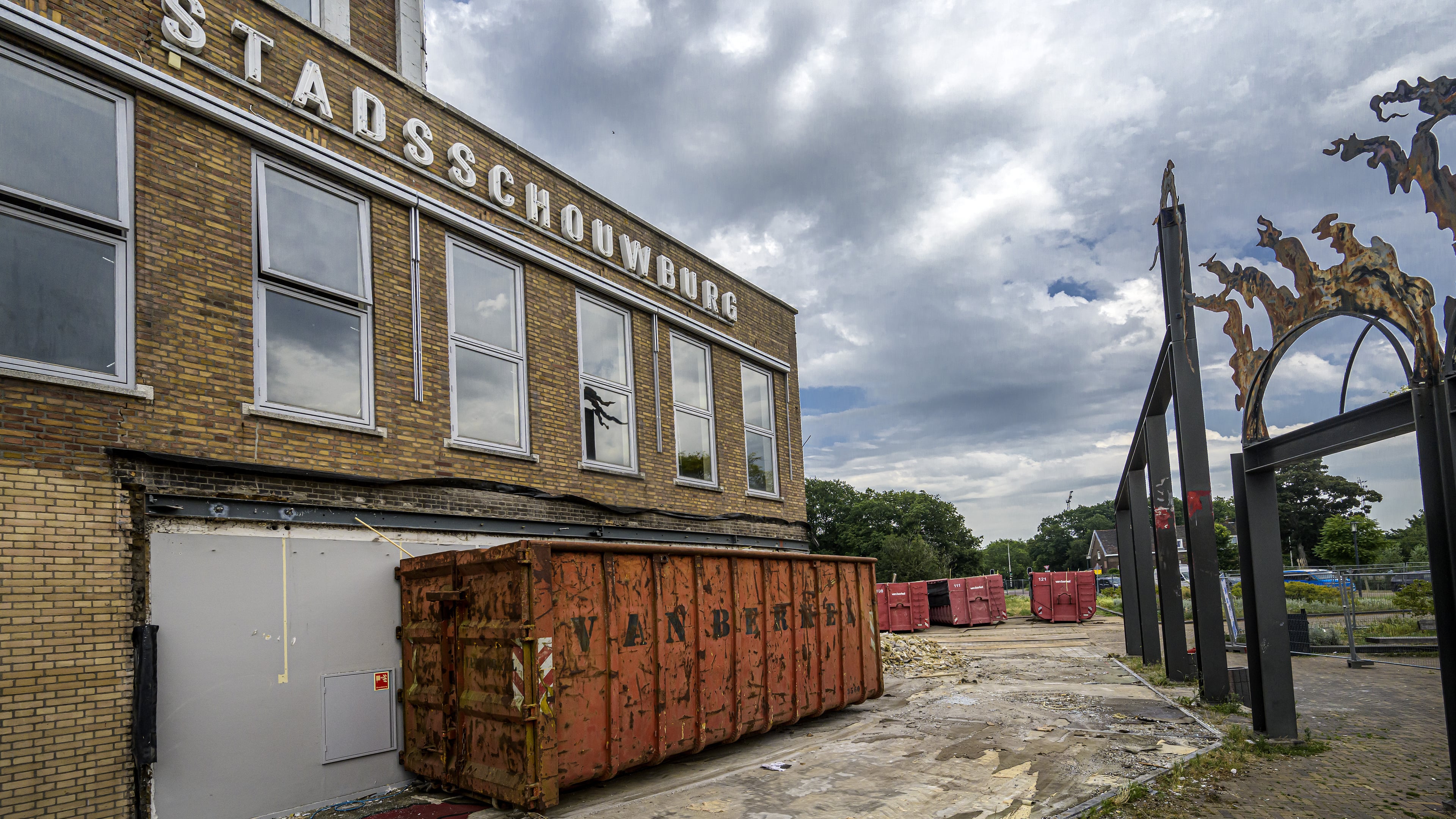 Toch meer geld voor Stadsschouwburg Velsen? Aangepast bouwplan eindelijk klaar, nog geen vergunningen