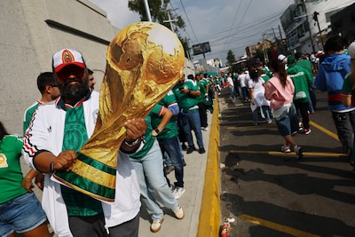 Mexicaanse fans verzamelen al massaal bij legendarisch Aztekenstadion voor openingsduel met Zuid-Afrika