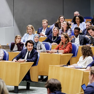Leden PvdA en GroenLinks stemmen formeel in met fusie tot Progressief Nederland
