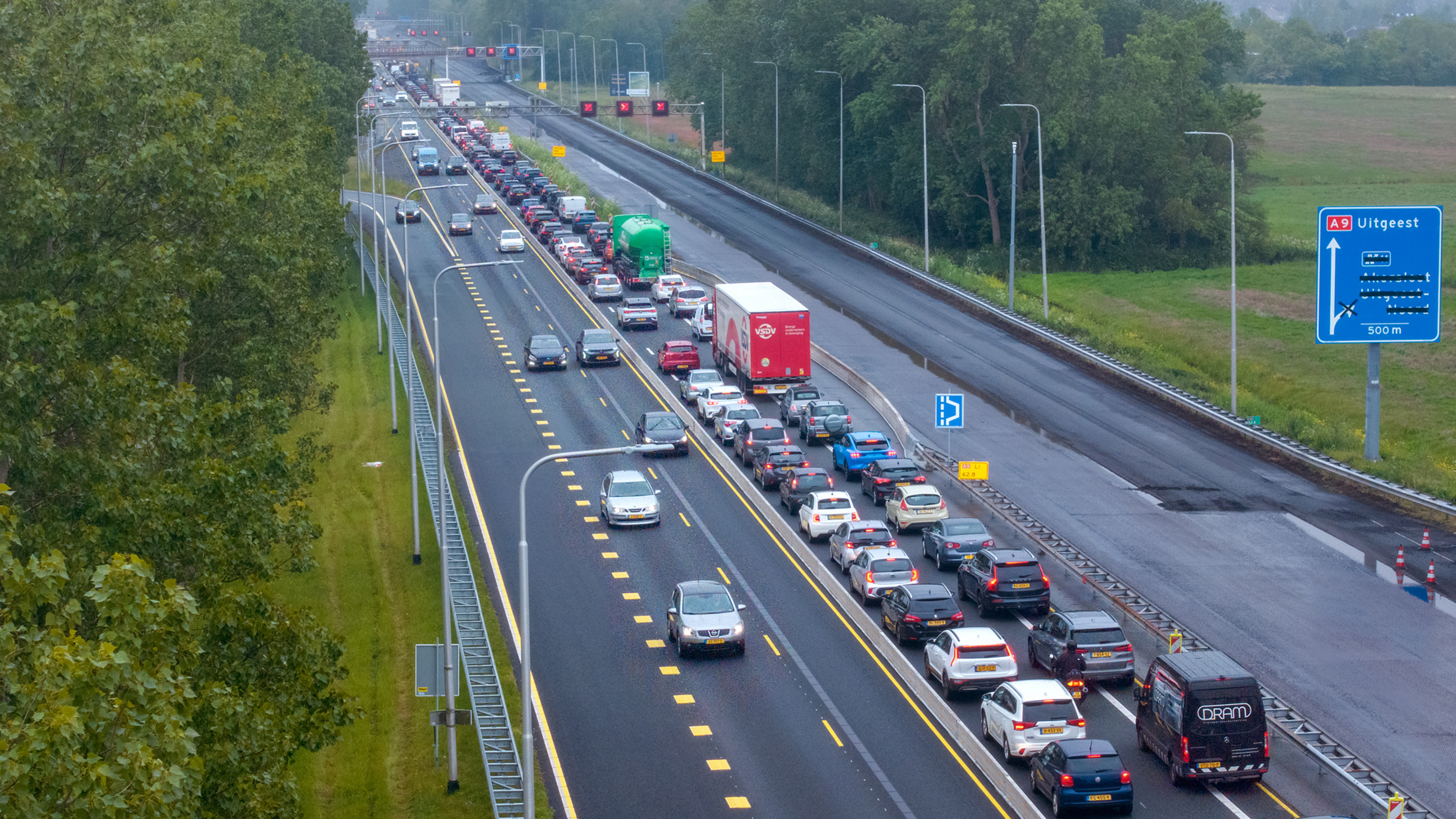 Einde in zicht voo werkzaamheden A9 Alkmaar-Uitgeest, maar dit weekend nog veel verkeershinder. Houd rekening met 60 minuten extra reistijd