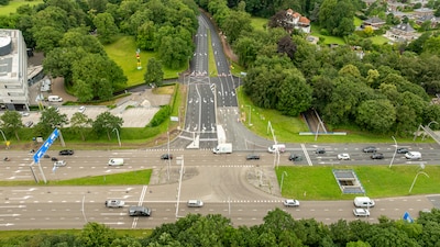 Voor even zijn het fileleed en de drukte op deze plek in Zwolle weg, maar dit is nog niet het einde
