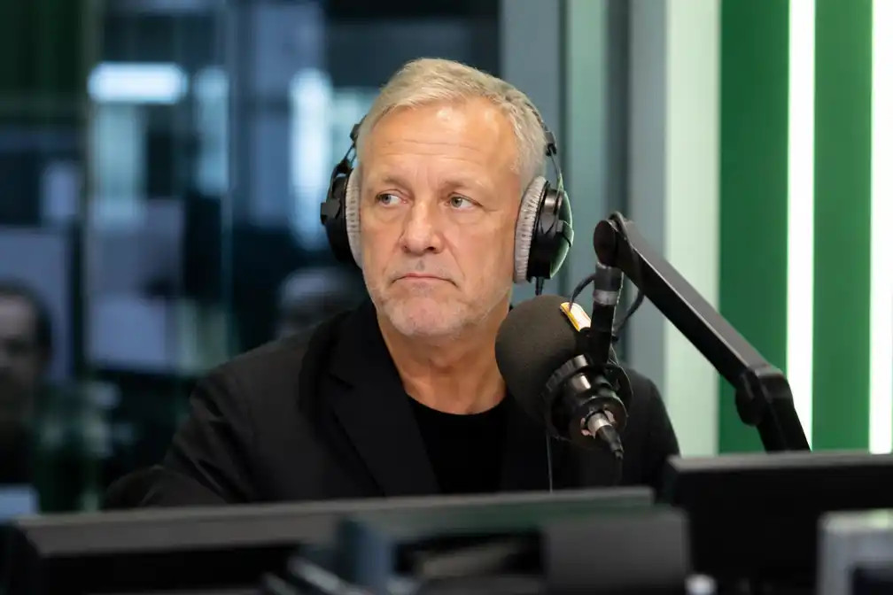 Gordon lijkt te stoppen met ochtendshow Radio 10 na krap jaar