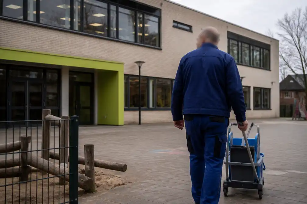 Ouders klaagden eerder over conciërge Zoetermeer